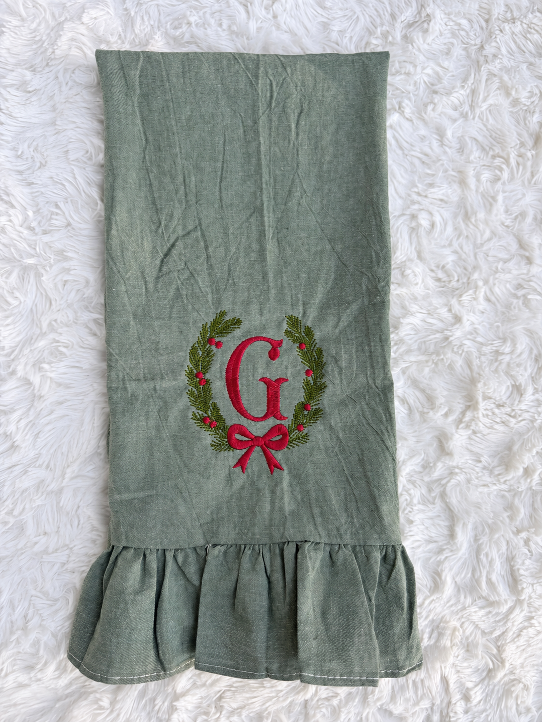 Christmas Ruffle Hand Towel
