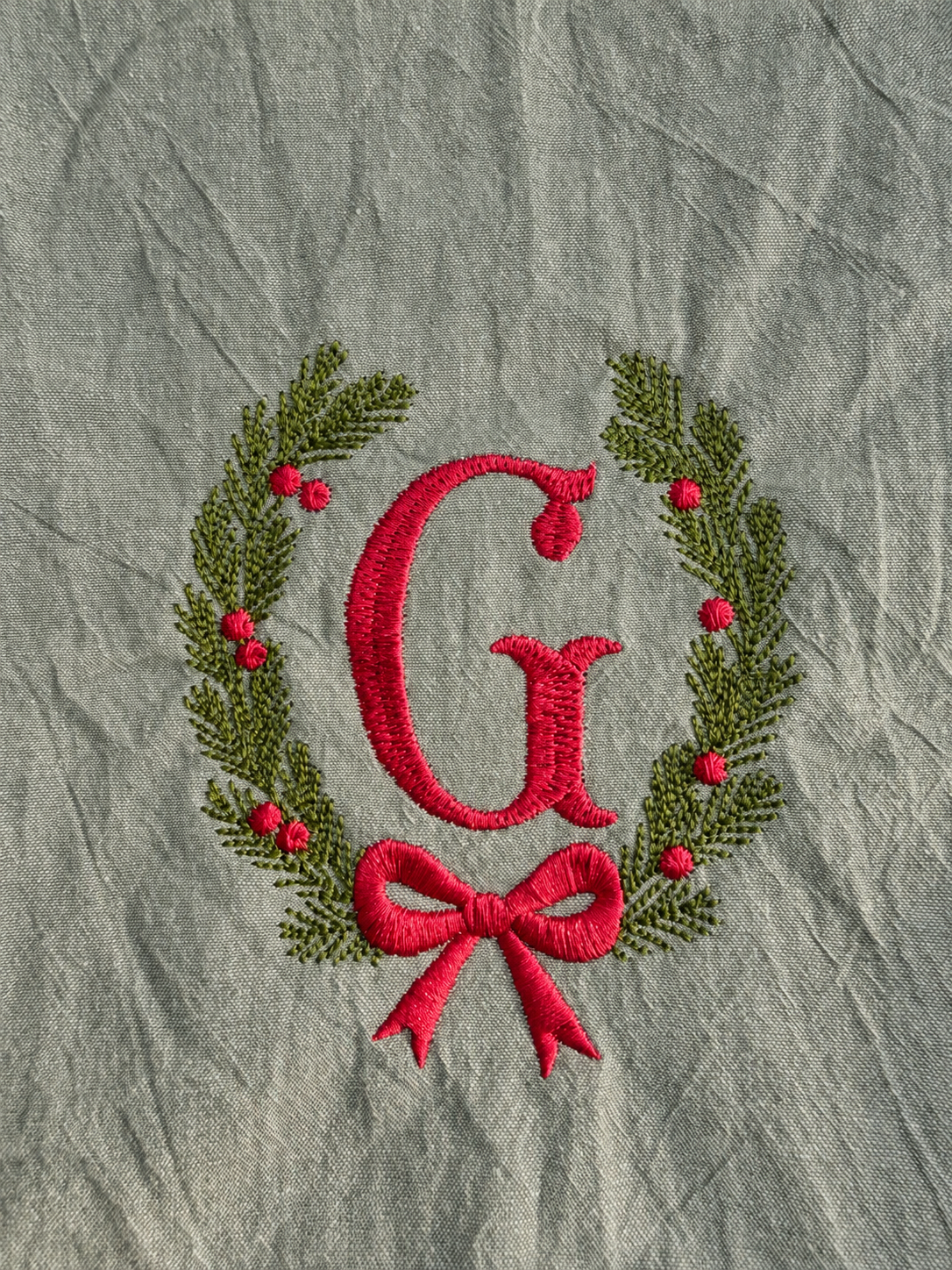 Christmas Ruffle Hand Towel